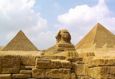 ذ {