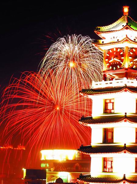 鄭東新區(qū)CBD如意湖文化廣場 鄭州市體育場 五一公園 元宵節(jié) 煙花