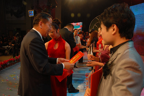 2010S(do)vTِC(jing)F(xin)(chng)DƬ @(jing)(do)Ƭ