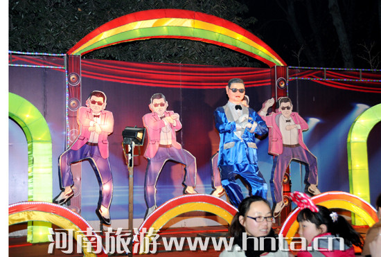 賞花燈猜燈謎鬧民俗活動(dòng)多多 我省各地喜過元宵節(jié)