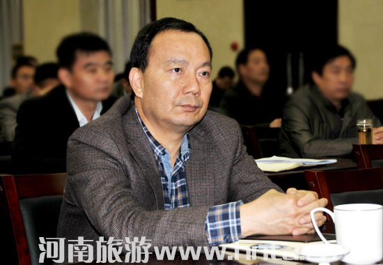 我局組織召開“三嚴(yán)三實(shí)”第三次學(xué)習(xí)研討總結(jié)交流會(huì)
